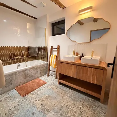 La Grange Ausar Chalet
